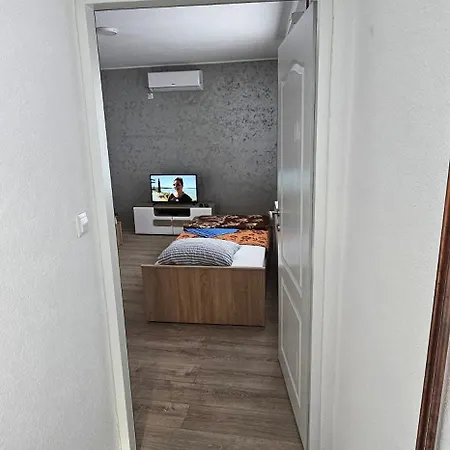 Apartmani Roki Tuzla Exterior photo