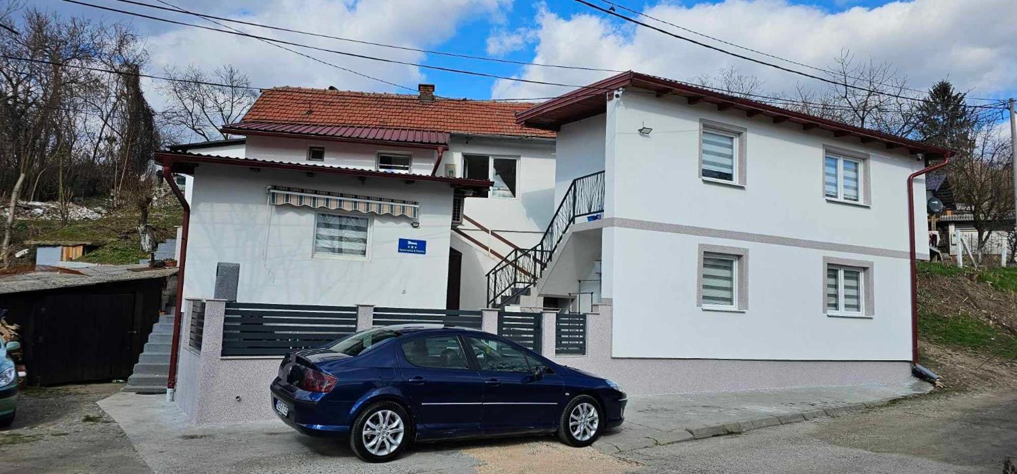 Roki Apartment *